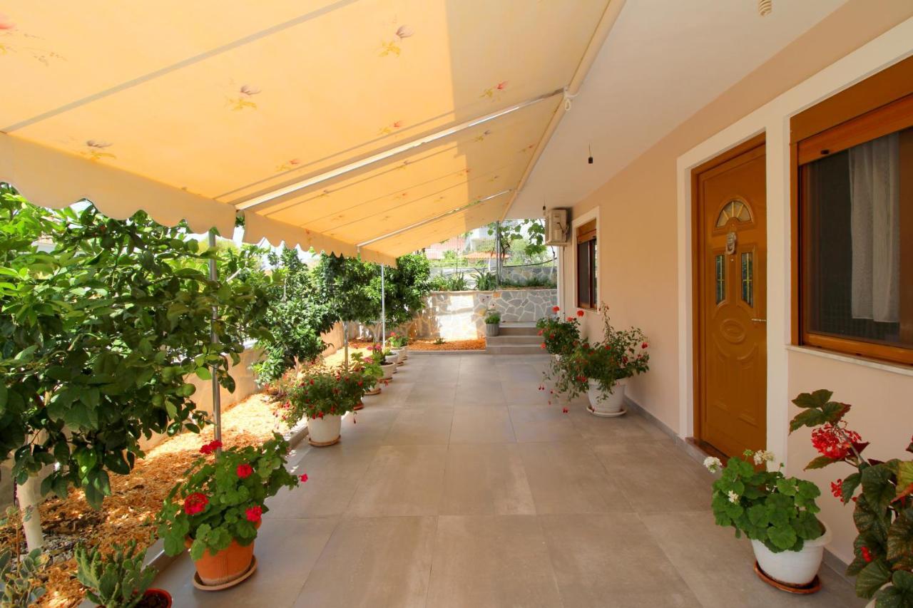 Villa 24 Sarandë Exteriér fotografie